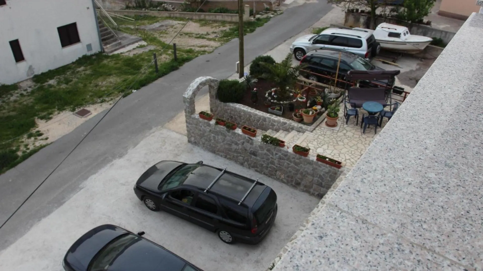Schoene Ferienwohnung In Crikvenica Mit Grill, Garten Und Terrasse 0*,  Croatia
