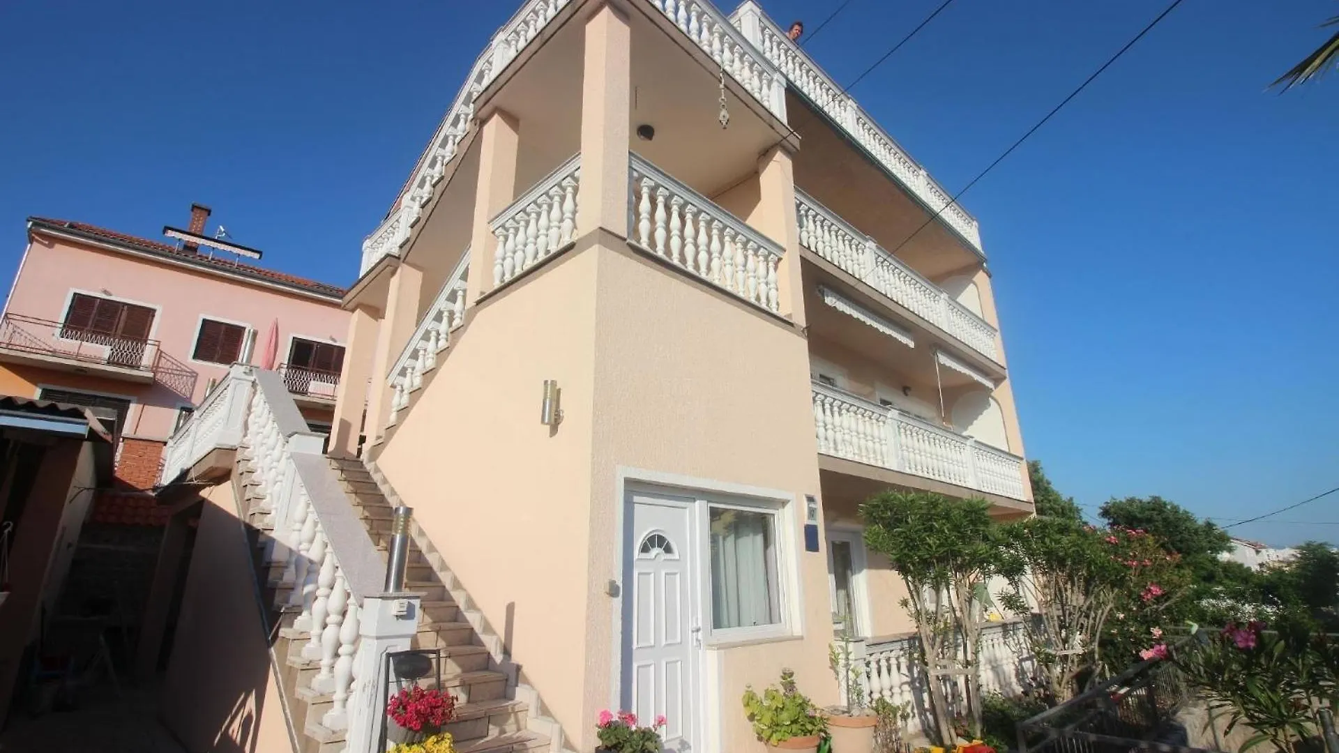Schoene Ferienwohnung In Crikvenica Mit Grill, Garten Und Terrasse 0*,